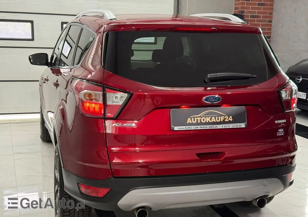 FORD Kuga 1.5 EcoBoost 2x4 Titanium