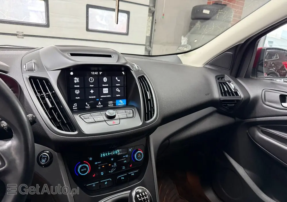 FORD Kuga 1.5 EcoBoost 2x4 Titanium