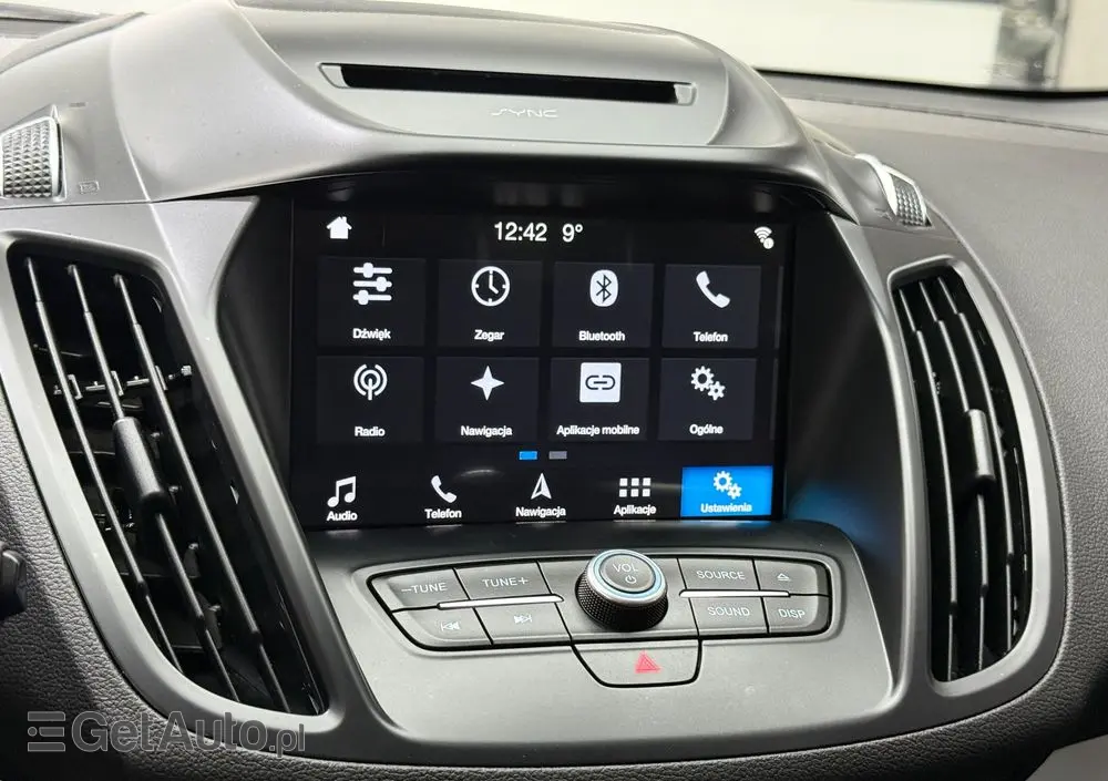 FORD Kuga 1.5 EcoBoost 2x4 Titanium