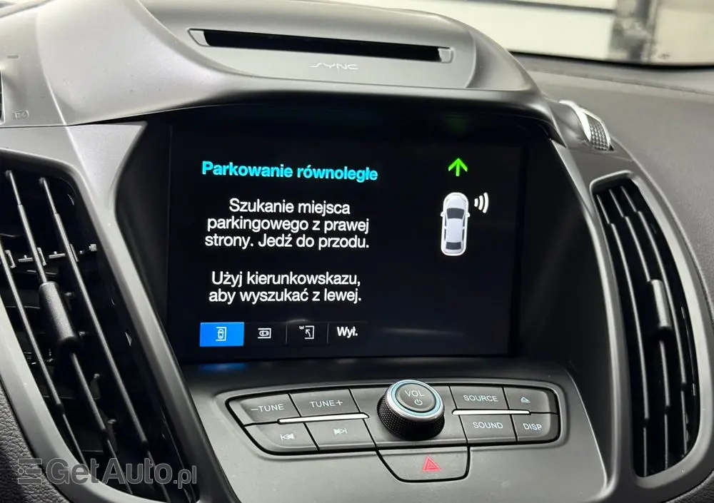 FORD Kuga 1.5 EcoBoost 2x4 Titanium