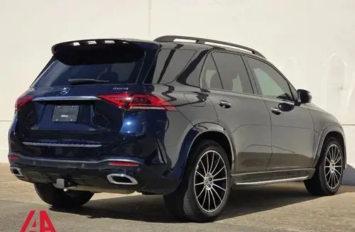 MERCEDES-BENZ GLE 