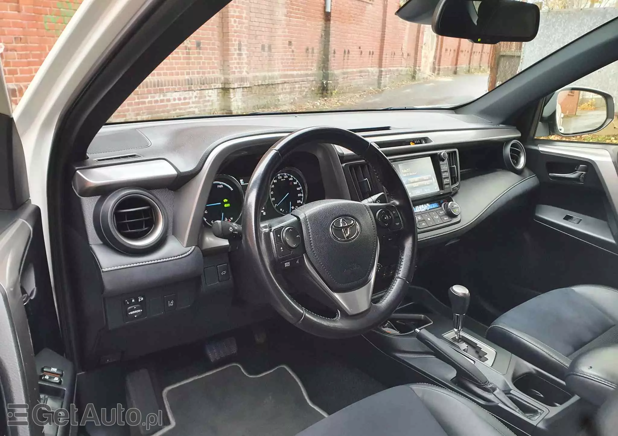 TOYOTA RAV4 2.5 4x4 Hybrid Executive