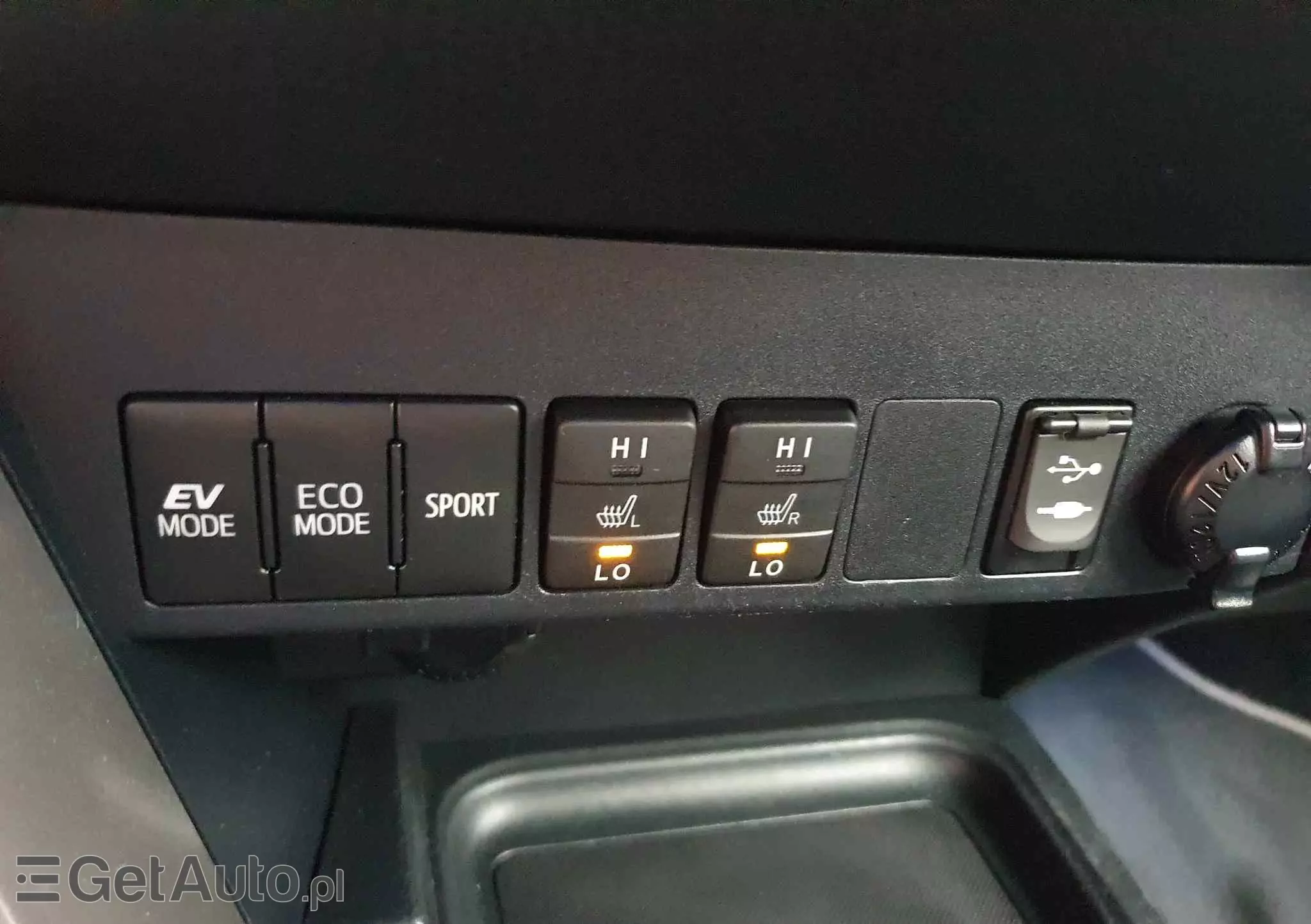 TOYOTA RAV4 2.5 4x4 Hybrid Executive