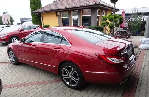 MERCEDES-BENZ CLS 