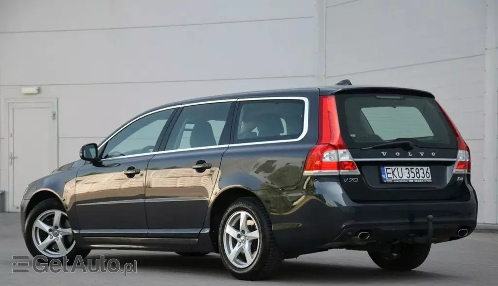 VOLVO V70 