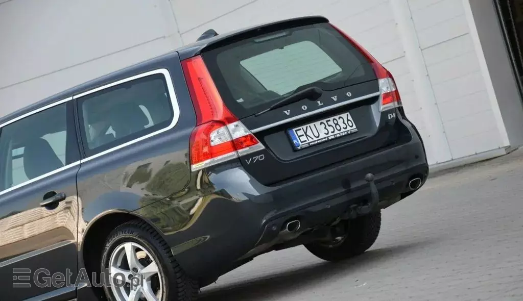 VOLVO V70 