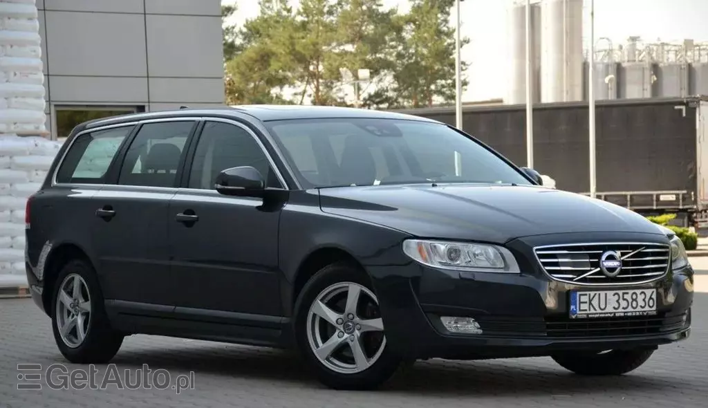 VOLVO V70 