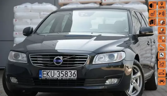 VOLVO V70 