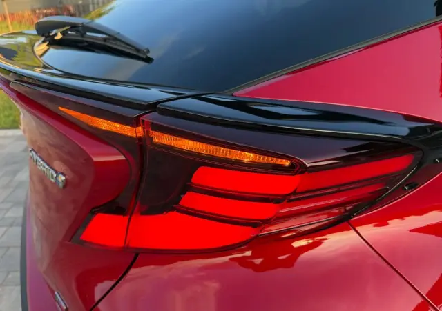 TOYOTA C-HR 2.0 GR Sport