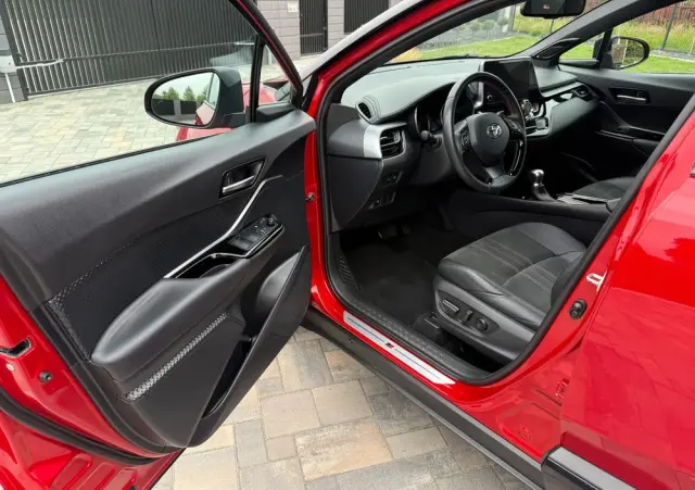 TOYOTA C-HR 2.0 GR Sport