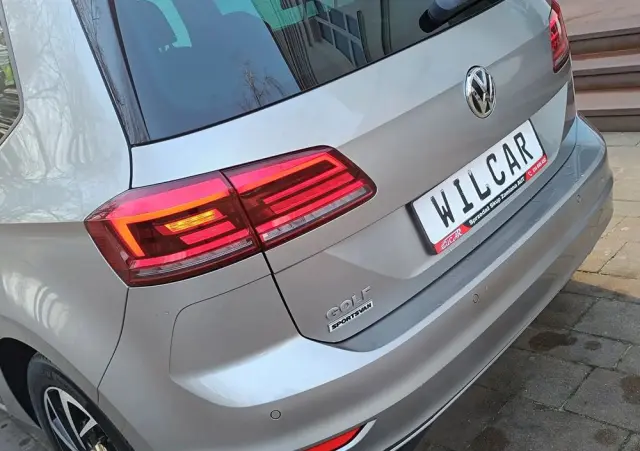 VOLKSWAGEN Golf Sportsvan 1.5 TSI ACT DSG Highline