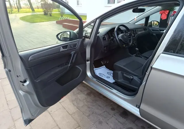 VOLKSWAGEN Golf Sportsvan 1.5 TSI ACT DSG Highline
