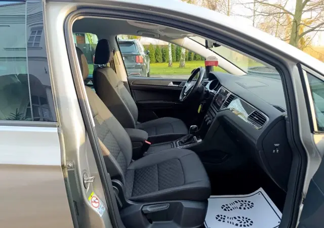 VOLKSWAGEN Golf Sportsvan 1.5 TSI ACT DSG Highline