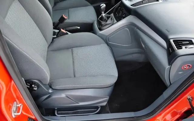 FORD C-MAX 1.6 TDCi Titanium