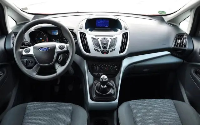 FORD C-MAX 1.6 TDCi Titanium