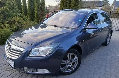 OPEL Insignia 