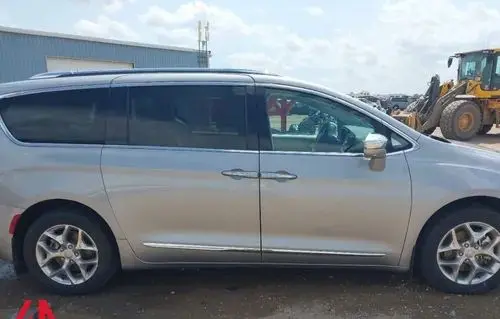 CHRYSLER Pacifica 