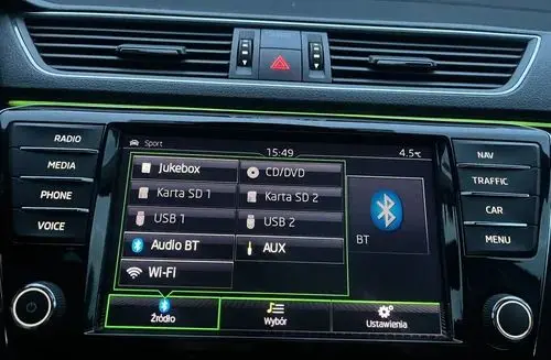 SKODA Superb 