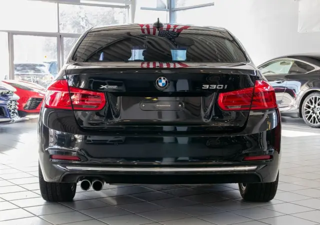 BMW Seria 3 330i GPF xDrive