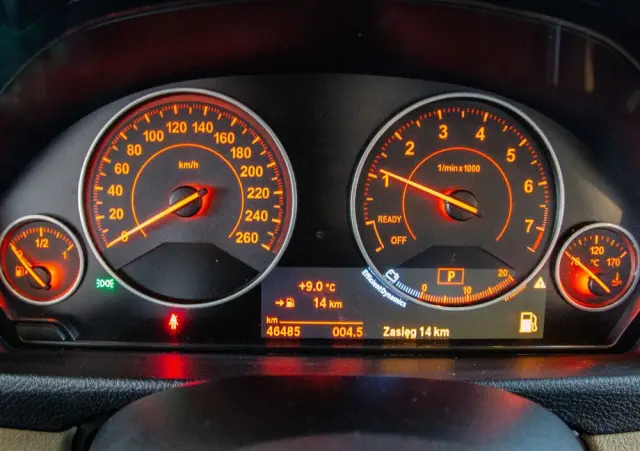 BMW Seria 3 330i GPF xDrive