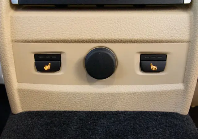 BMW Seria 3 330i GPF xDrive