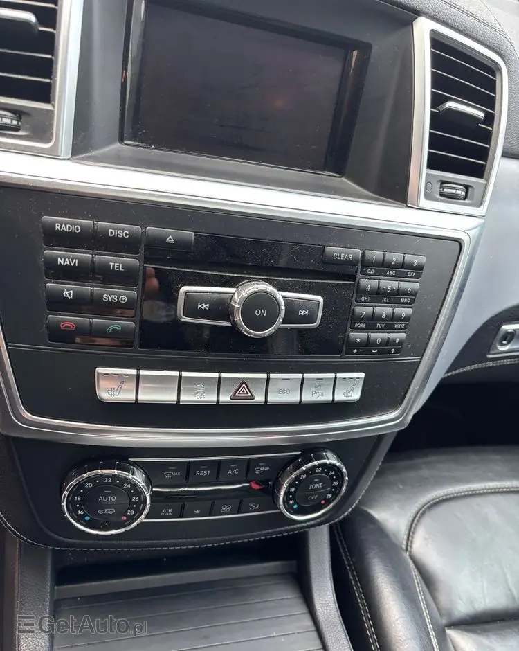 MERCEDES-BENZ ML 350 BlueTEC 4MATIC 7G-TRONIC Edition 1