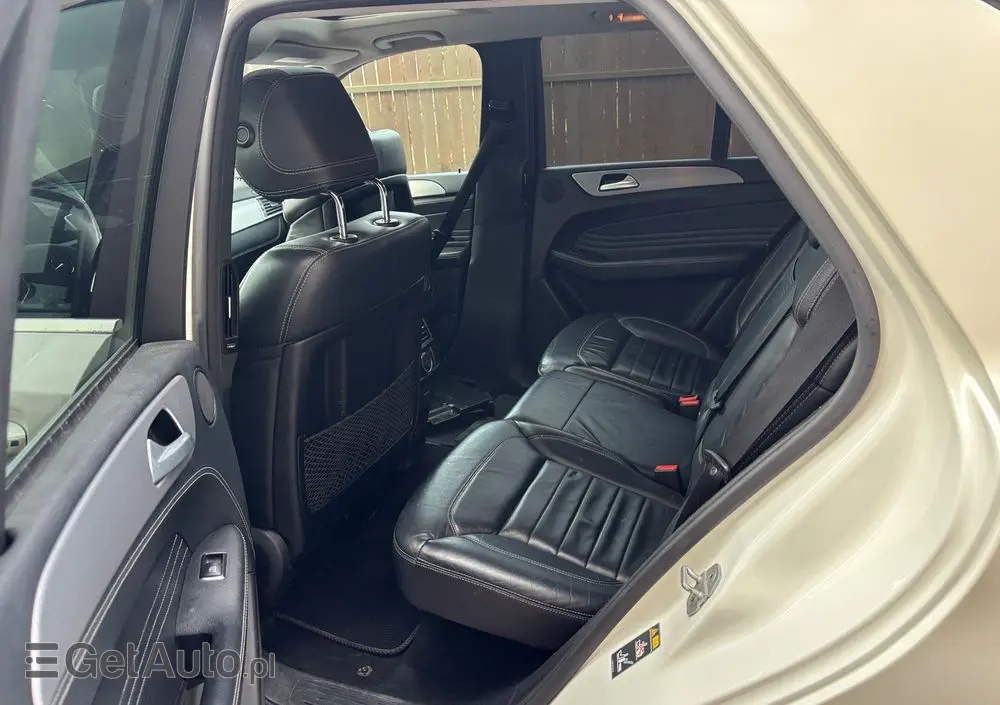 MERCEDES-BENZ ML 350 BlueTEC 4MATIC 7G-TRONIC Edition 1