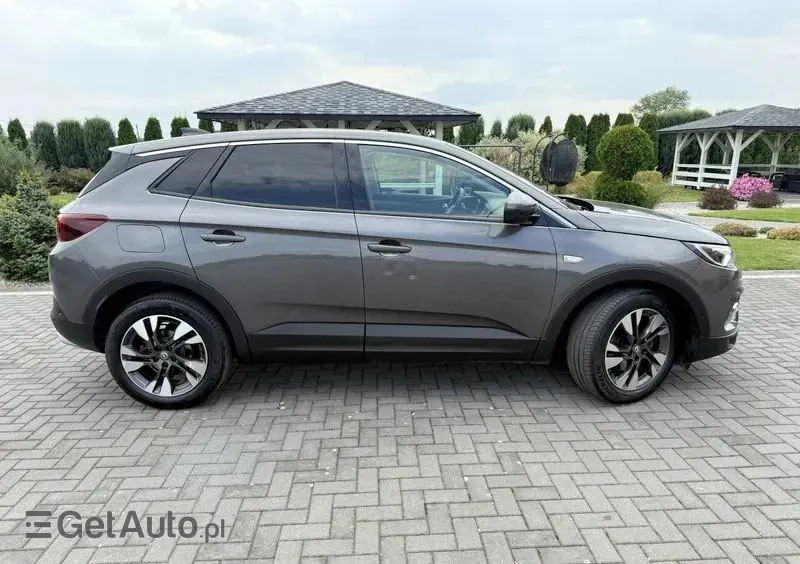 OPEL Grandland X 1.2 Start/Stop Business INNOVATION