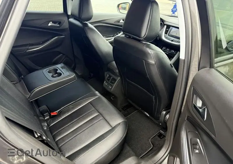 OPEL Grandland X 1.2 Start/Stop Business INNOVATION