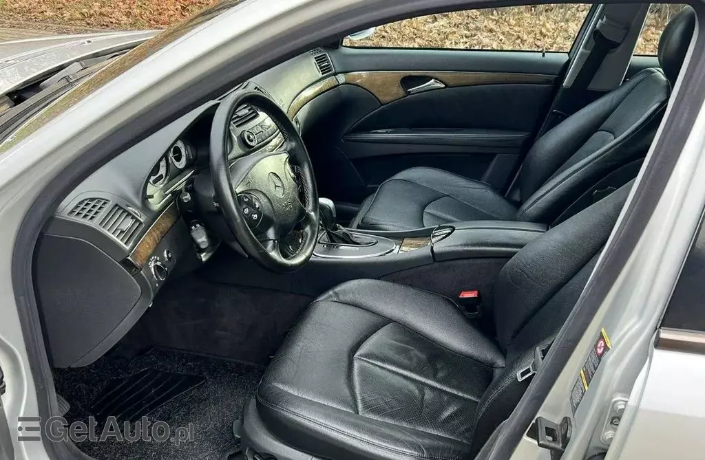 MERCEDES-BENZ Klasa E 