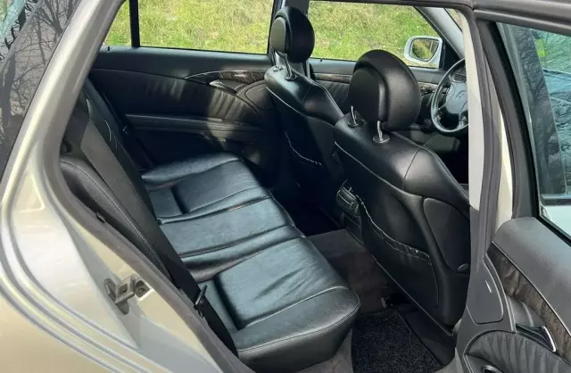 MERCEDES-BENZ Klasa E 