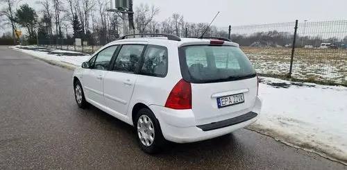 PEUGEOT 307 