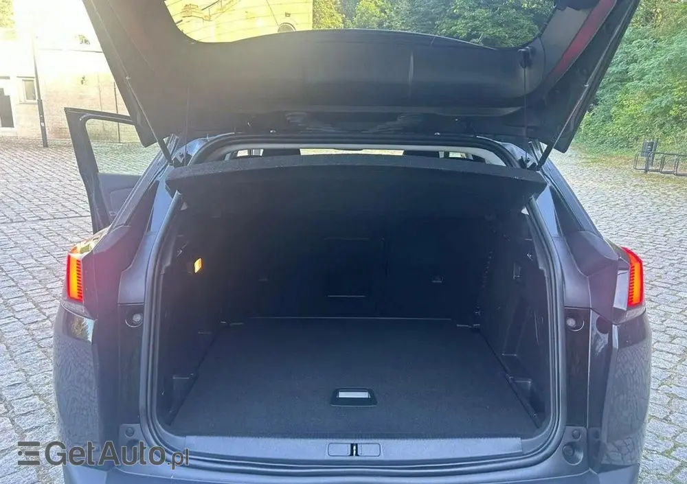 PEUGEOT 3008 1.2 PureTech Active Pack S&S