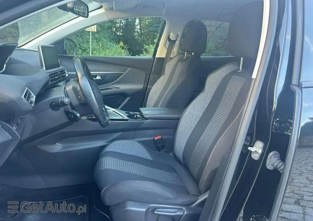 PEUGEOT 3008 1.2 PureTech Active Pack S&S