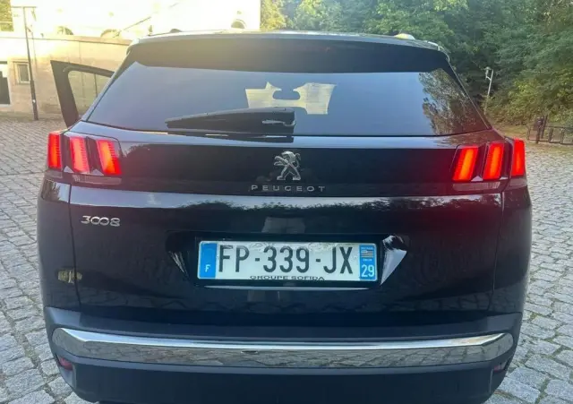 PEUGEOT 3008 1.2 PureTech Active Pack S&S