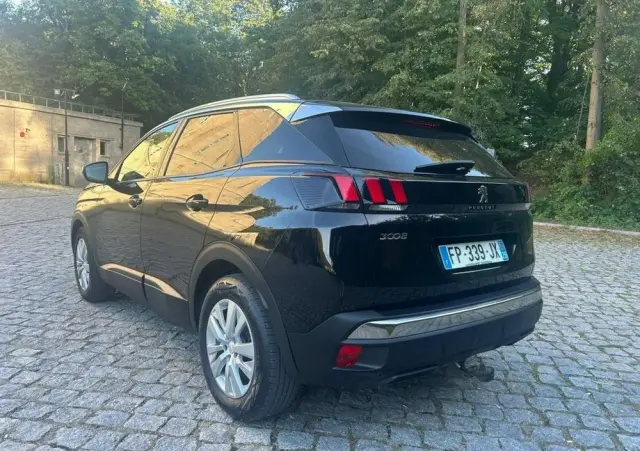 PEUGEOT 3008 1.2 PureTech Active Pack S&S