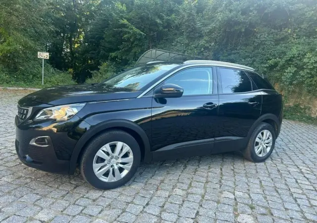 PEUGEOT 3008 1.2 PureTech Active Pack S&S