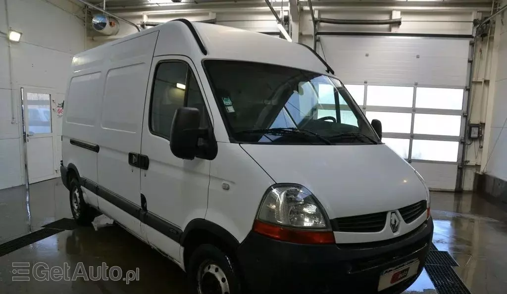 RENAULT Master 