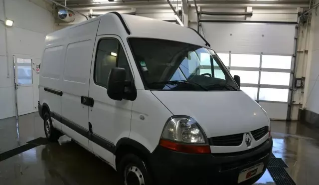 RENAULT Master 