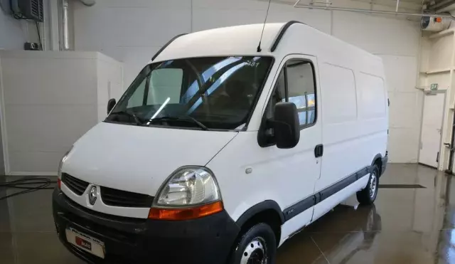 RENAULT Master 