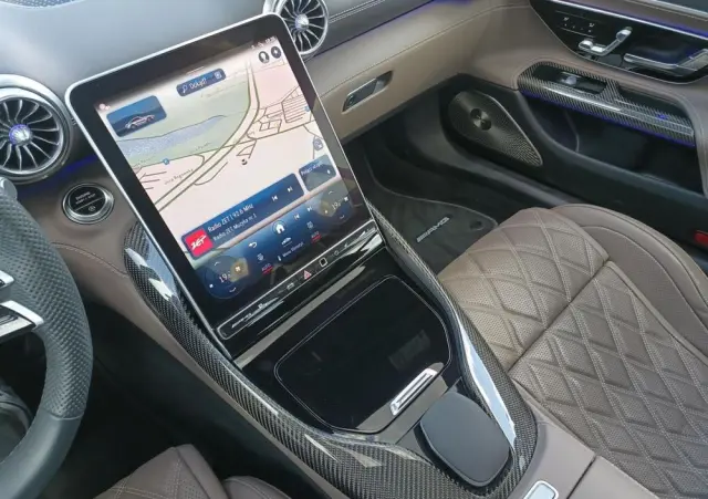 MERCEDES-BENZ AMG GT 