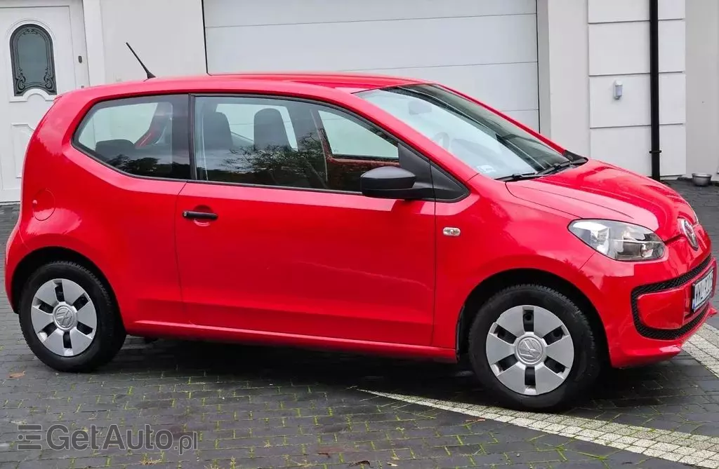 VOLKSWAGEN Up! 