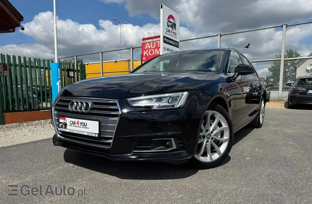 AUDI A4 