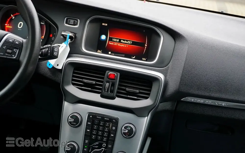 VOLVO V40 Cross Country D2 Momentum