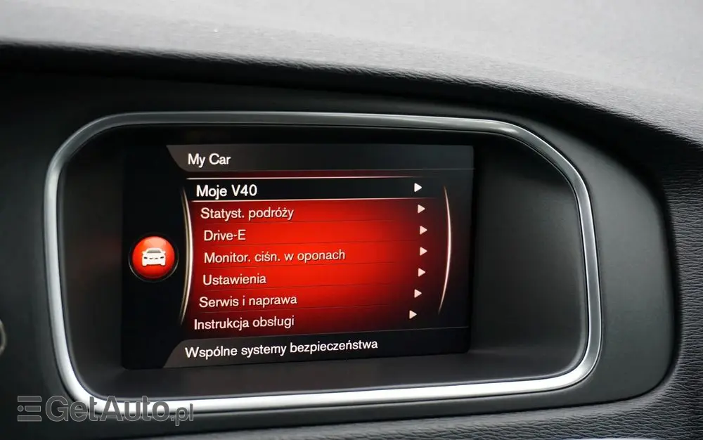 VOLVO V40 Cross Country D2 Momentum