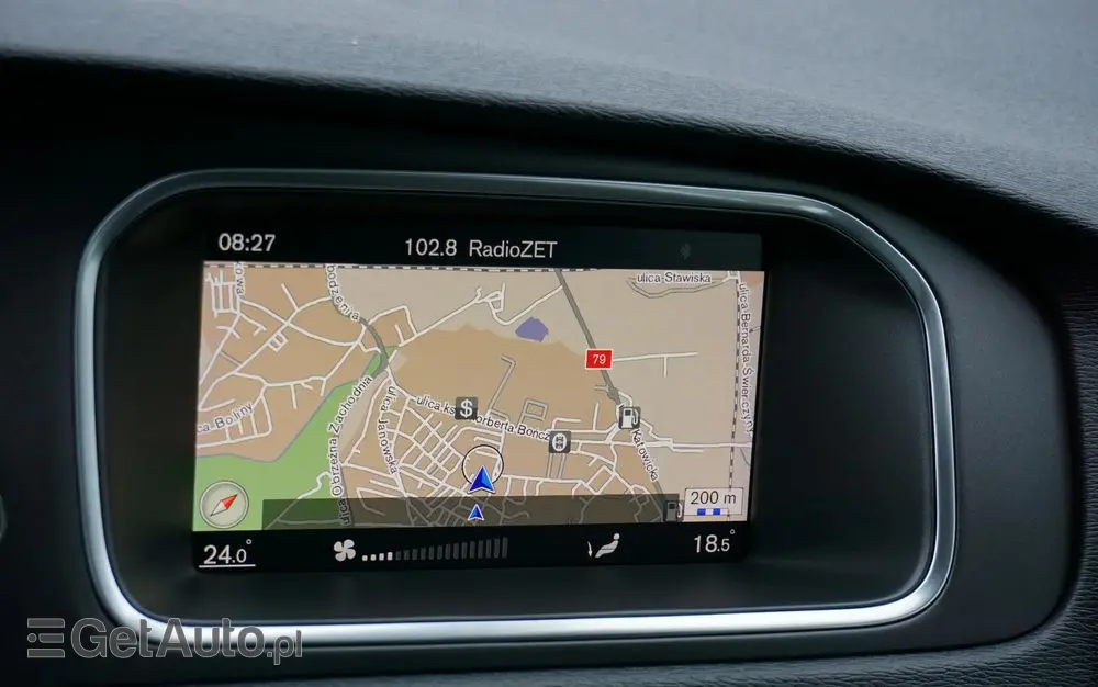 VOLVO V40 Cross Country D2 Momentum