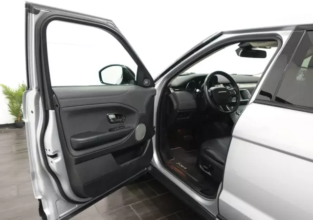 LAND ROVER Range Rover Evoque 2.0TD4 HSE