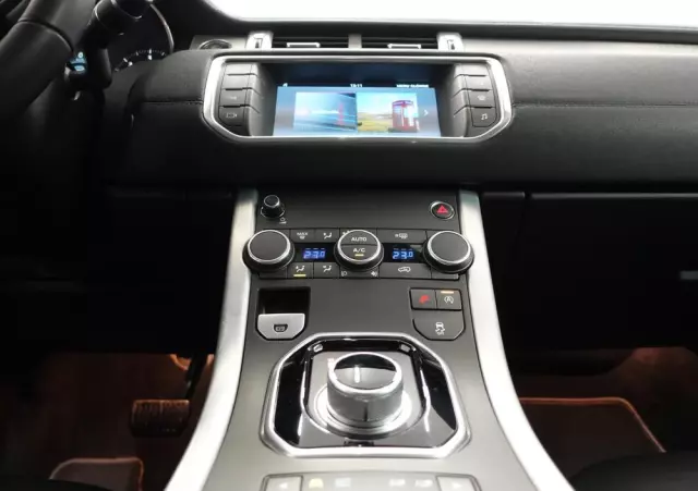 LAND ROVER Range Rover Evoque 2.0TD4 HSE