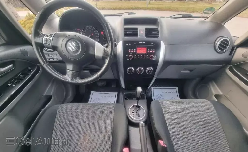 SUZUKI Sx4 