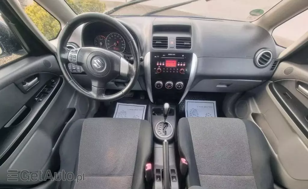 SUZUKI Sx4 
